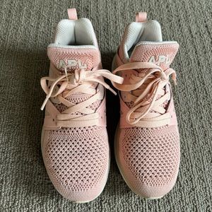 APL Techloom Ascend Size 7